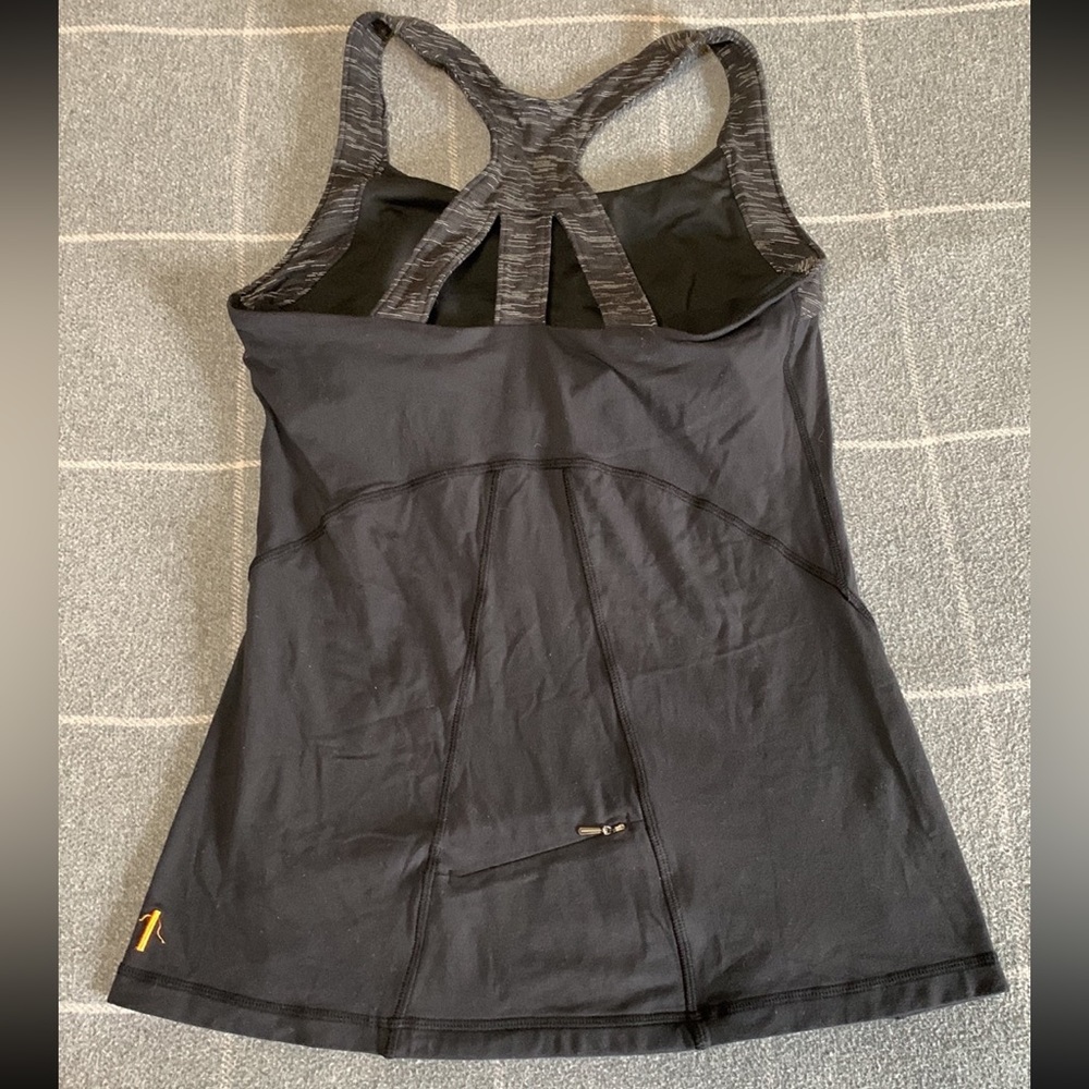 🏋️‍♀️ LUCY ActiveWear Sports T Back